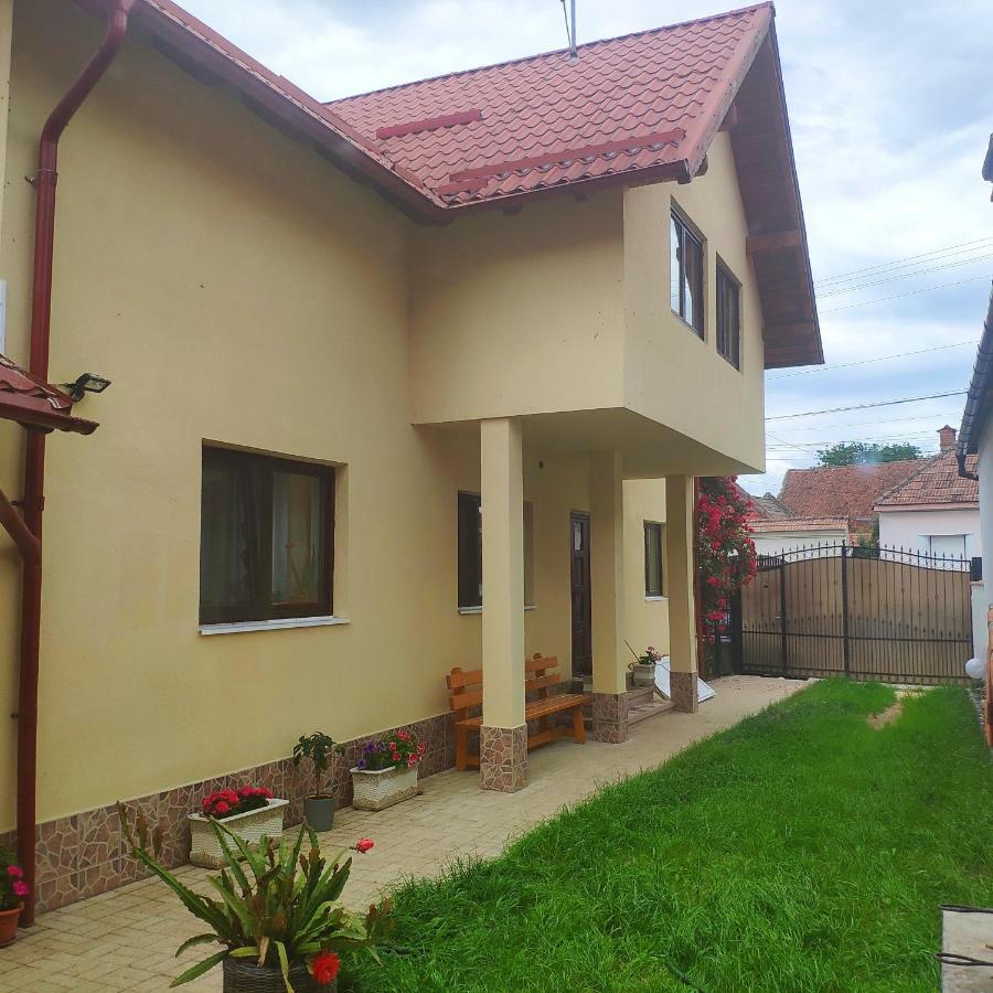 Casa Piatra Craiului Hotel Zărneşti Екстериор снимка