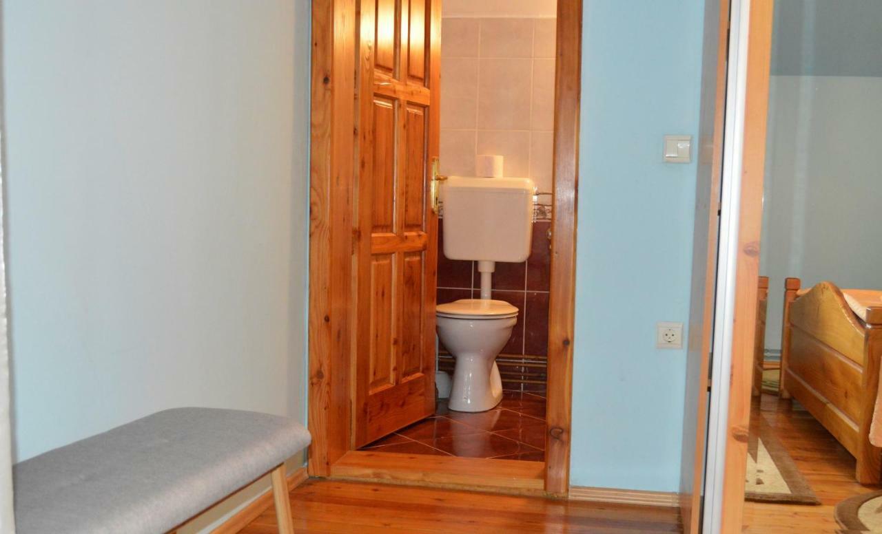 Casa Piatra Craiului Hotel Zărneşti Екстериор снимка