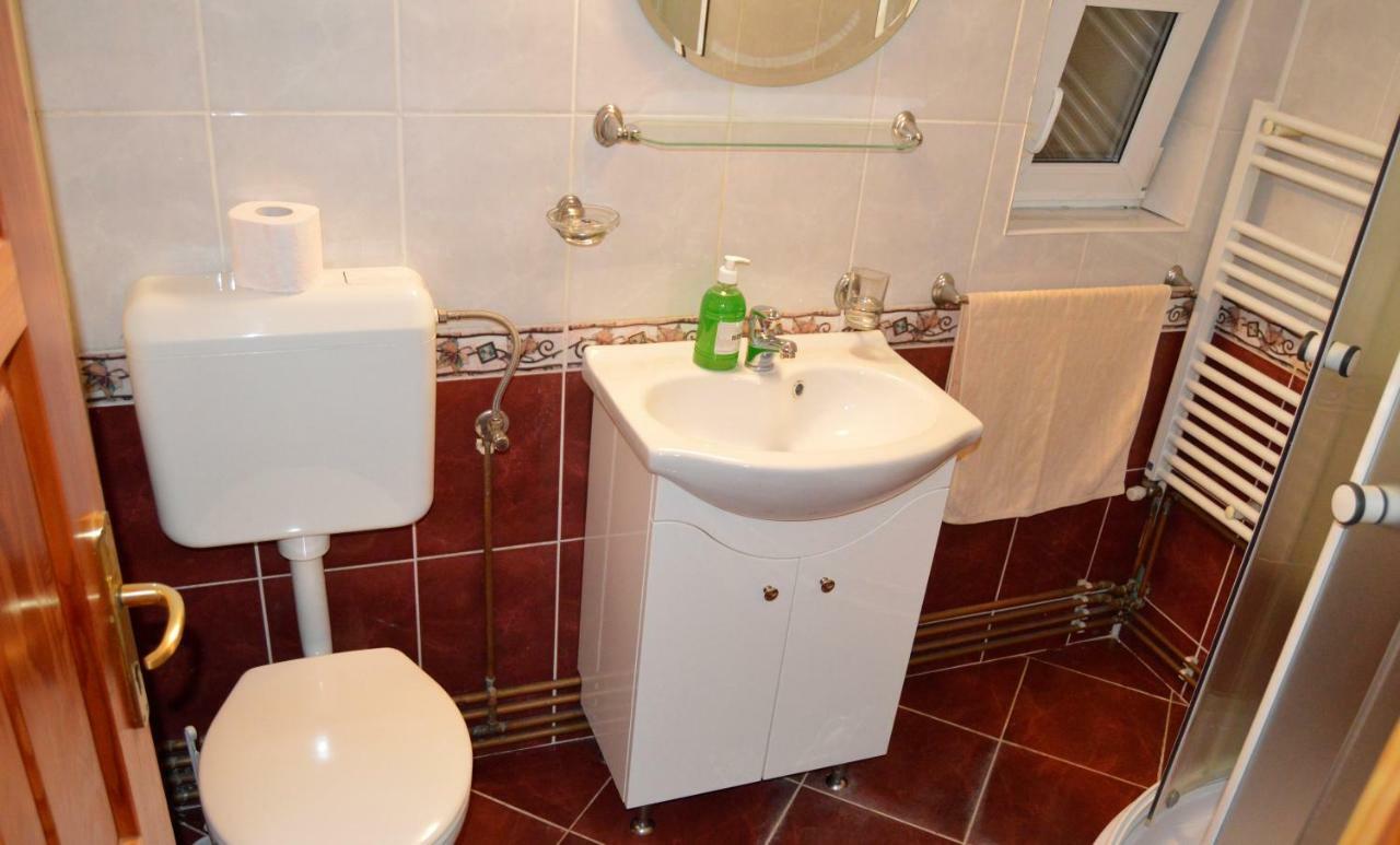 Casa Piatra Craiului Hotel Zărneşti Екстериор снимка