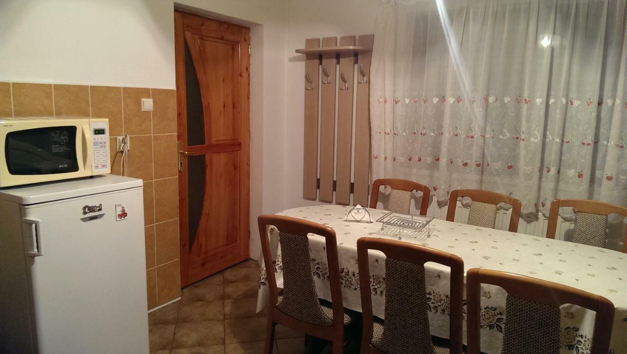 Casa Piatra Craiului Hotel Zărneşti Екстериор снимка